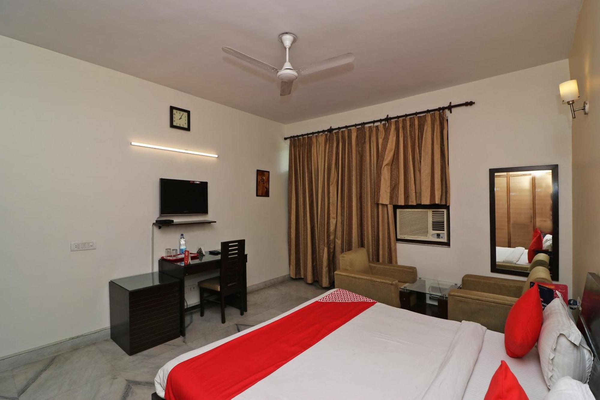 Hotel O Aravali Residency Gurgaon Ngoại thất bức ảnh