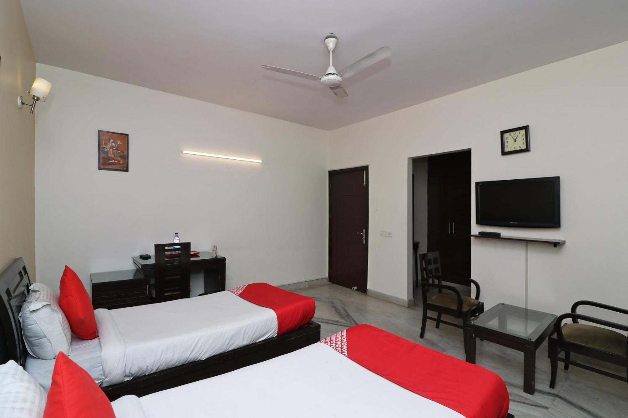 Hotel O Aravali Residency Gurgaon Ngoại thất bức ảnh